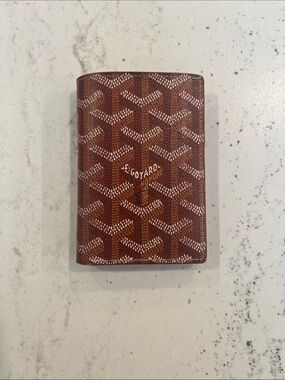 Goyard Small Card Case in Brown and White Chevron